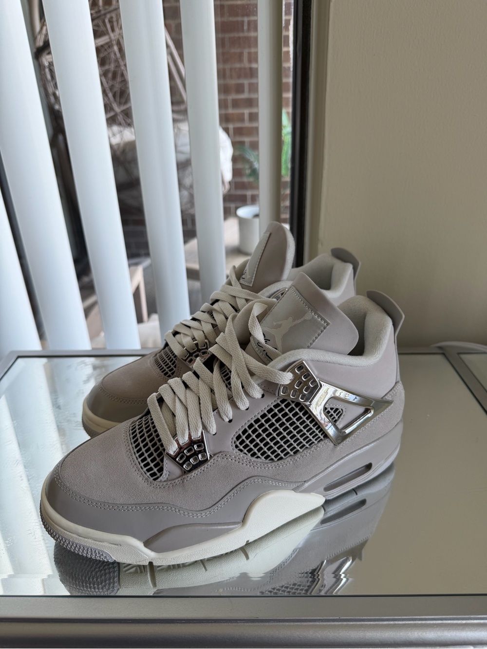 Nike Air Jordan 4 Retro Frozen Moments Women’s Size 10